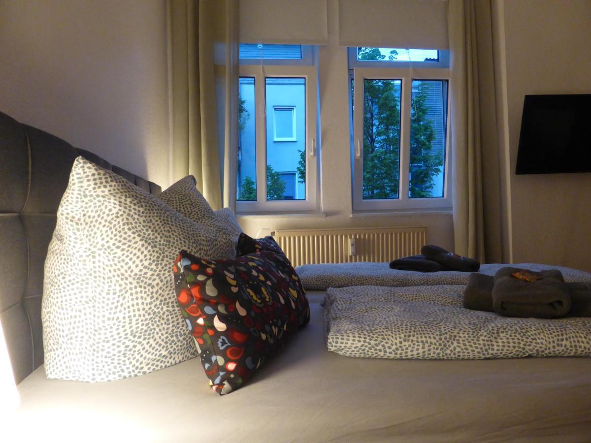 Apartment Napoleon, Naehe Zentrum, 2 Schlafzimmer, Grosser Balkon, Free Wifi ,Parken Γιένα Εξωτερικό φωτογραφία