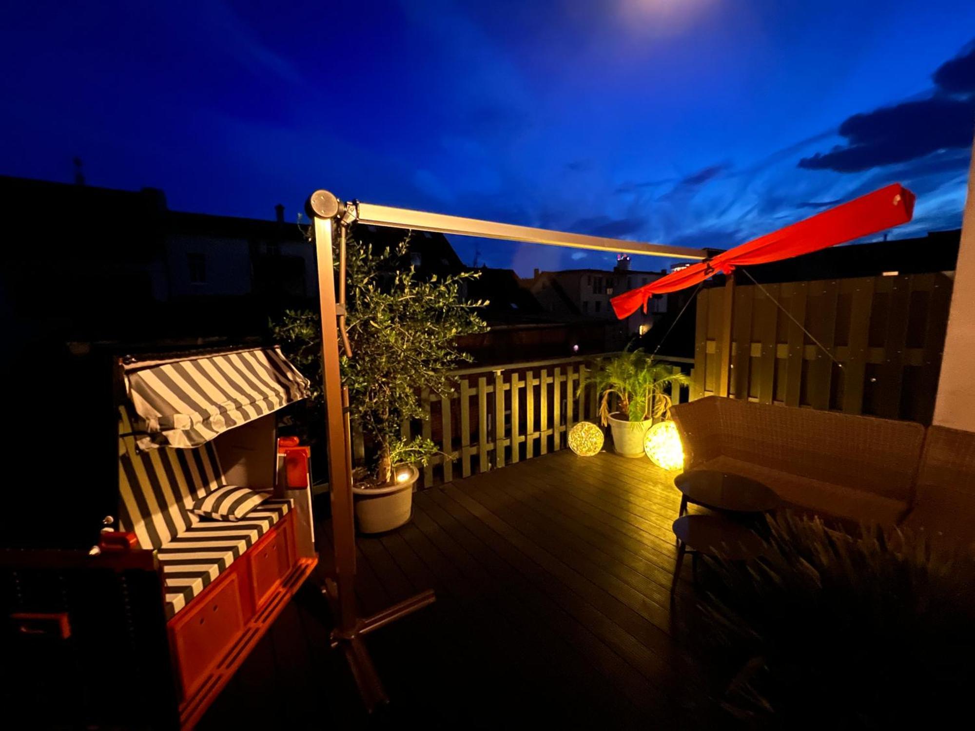 Apartment Napoleon, Naehe Zentrum, 2 Schlafzimmer, Grosser Balkon, Free Wifi ,Parken Γιένα Εξωτερικό φωτογραφία